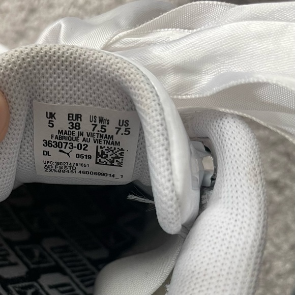 Puma Basket Bow Patent Sneakers - Picture 9 of 10